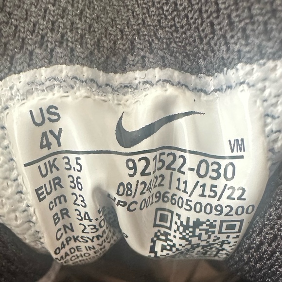 Nike Air Max 97 Platinum Black Volt Green Size 4Y Big Kids 921522-030 Retro - Picture 8 of 8